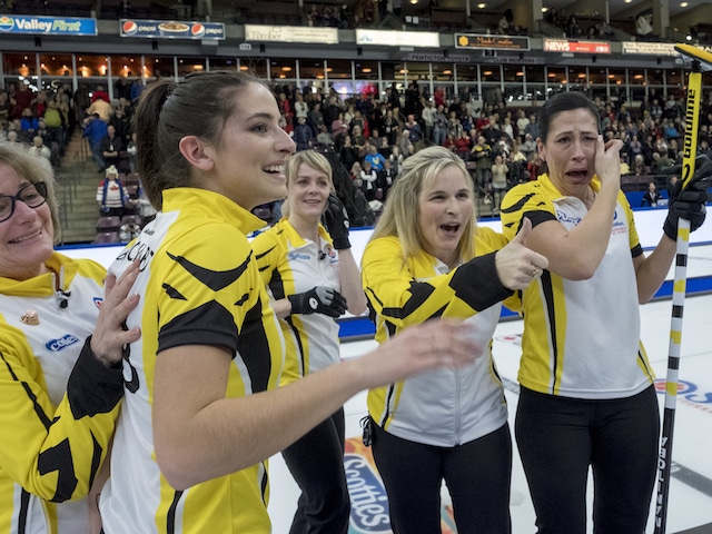 Curling Canada | Jennifer Jones ties Colleen Jones for most Scotties titles