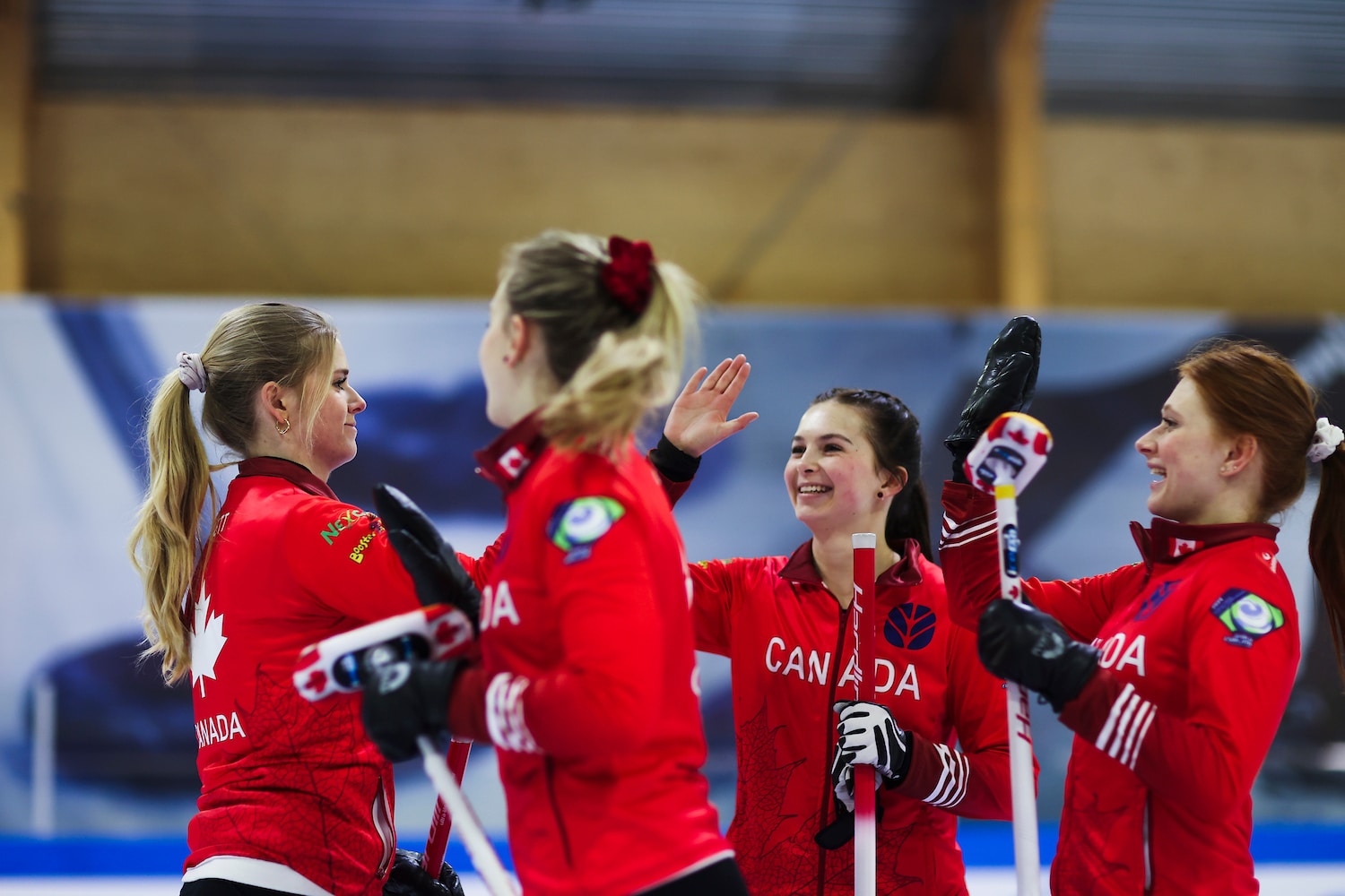 Curling Canada  JR WOMEN PLAYOFF BOUND AT WORLDS